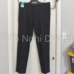 Haggar‎ Men’s Non-Iron Pant in  BLACK